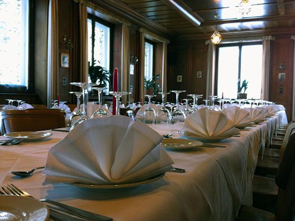 Hotel Schweizerhof 안데르마트 외부 사진