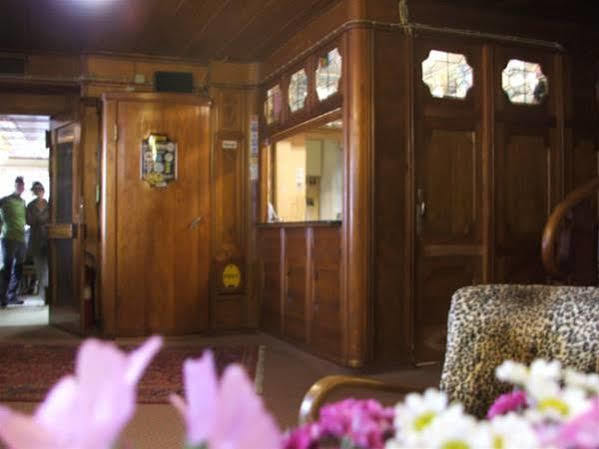Hotel Schweizerhof 안데르마트 외부 사진